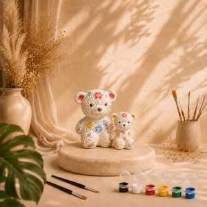 Bemaltes Teddy-Geschwister-Set als DIY Keramik-Gips-Set mit Farben und Pinseln